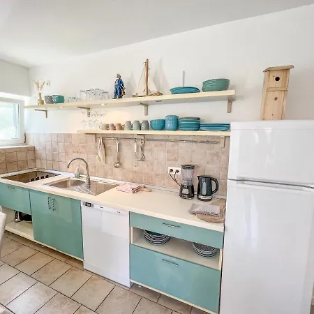 Eco Sunshine 룸바르다