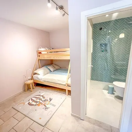 아파트 Eco Sunshine 룸바르다