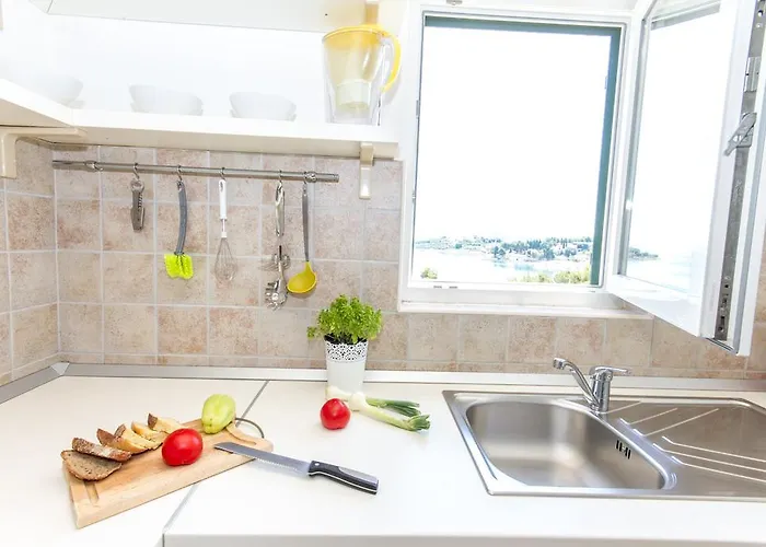 Eco Sunshine דירה *