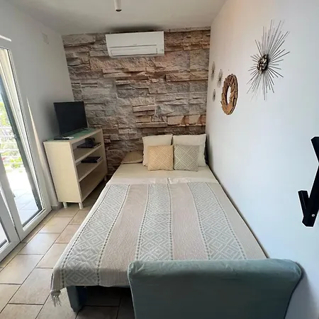 Eco Sunshine Lumbarda